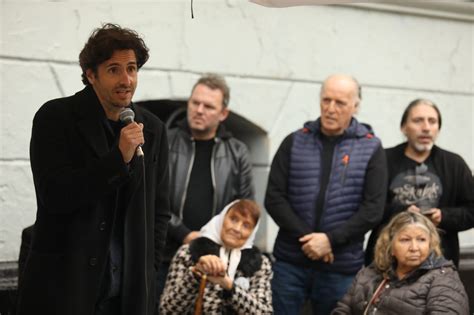 Colocaron Baldosas En Centro Porte O En Homenaje A Trabajadores