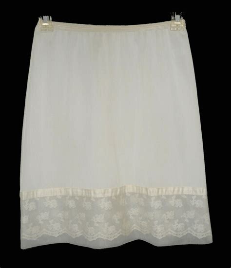 Vintage S Half Slip Lorraine Ivory Lace Mini M Gem