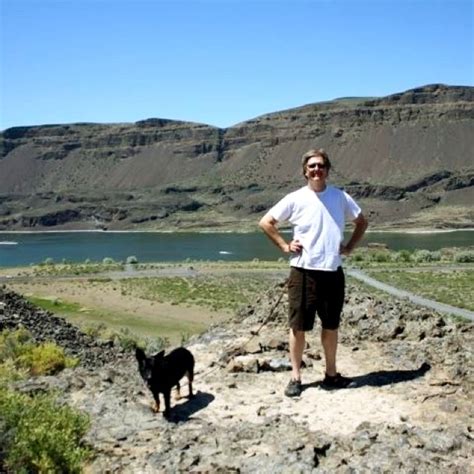 Hubby and Lily on the trail to the Colville Indians' tribes caves ...