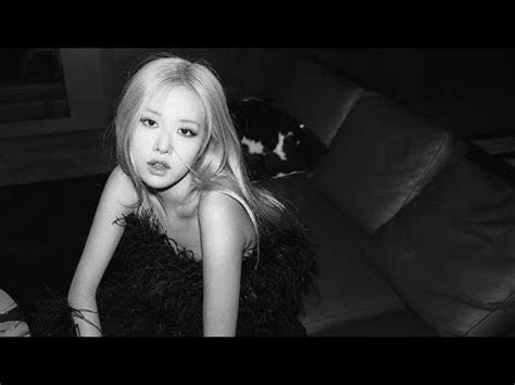 Build A Bitch Bella Poarch Blackpink Ros Sped Up Lyrics Youtube