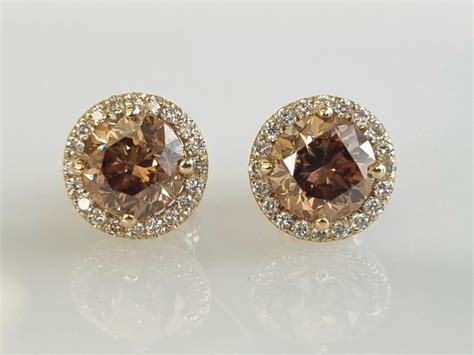 Kt Yellow Gold Earring Ct Diamond Diamonds Catawiki