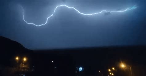 La Libertad Fuertes Lluvias Con Truenos Y Rel Mpagos Se Registraron En