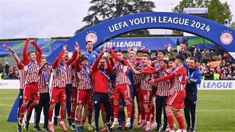 UEFA Youth League Finale Olympiacos Milan 3 0 Olympiacos Holt Sich