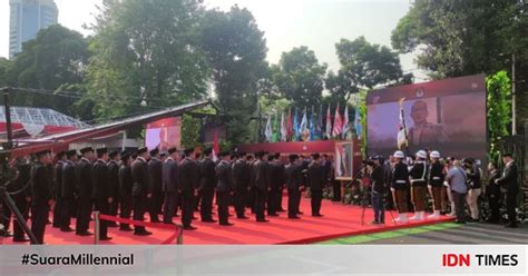 Ratusan Anggota Kpu Daerah Kabupaten Dan Kota Dilantik