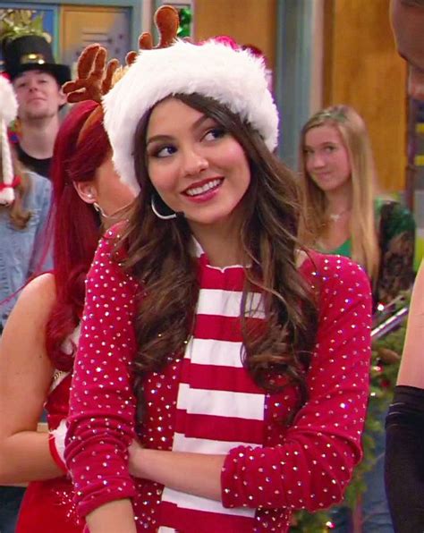 Pin By Shawn Charley On Victorious Victoria Justice Hair Victoria