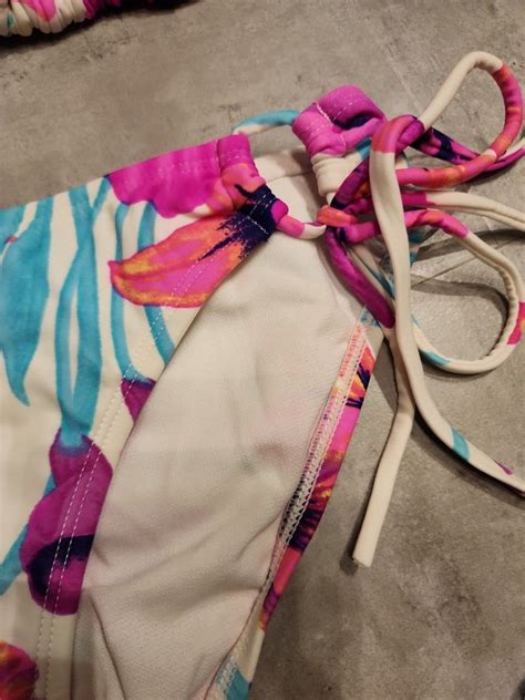 Roxy Floral Bikini Set Women S Fashion Swimwear Bikinis Swimsuits