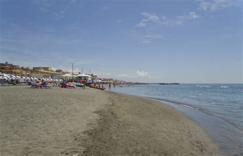 Spiaggia Di Lido Di Ostia Roma Spiagge Italiane Su Trovaspiagge