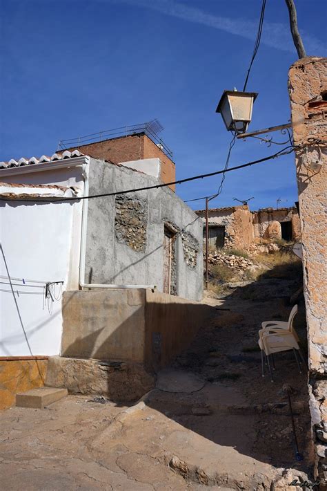 El Pueblo De Alquife Guadix Granada Despoblado Del Cerr Flickr