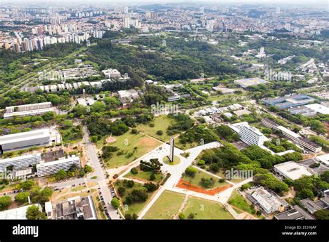 Vista Aérea Del Campus De Iit Bombay