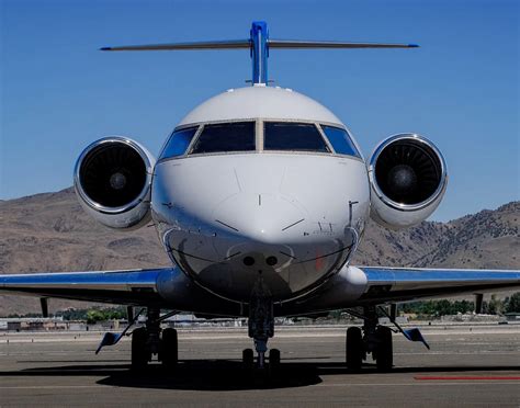 Challenger 605 Charter Aircraft Rental Mercury Jets