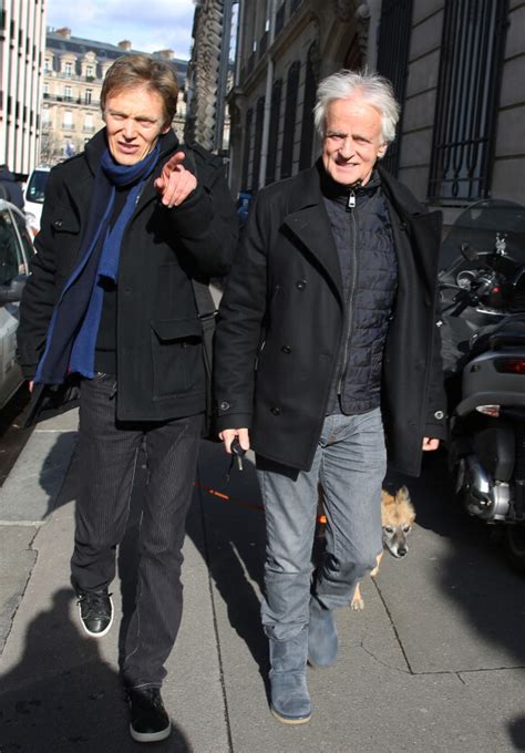 Photo Exclusif Dave Et Son Compagnon Patrick Loiseau Dans Les Rues