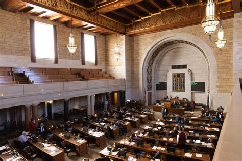 Record number of women in the Nebraska Legislature and in other states ...