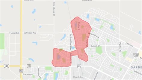 Power restored after outage leaves 2,000 in dark in The Maples | CBC News