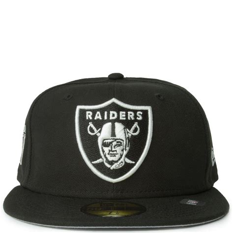 NEW ERA CAPS Las Vegas Raiders Super Bowl XV 59FIFTY Fitted Hat