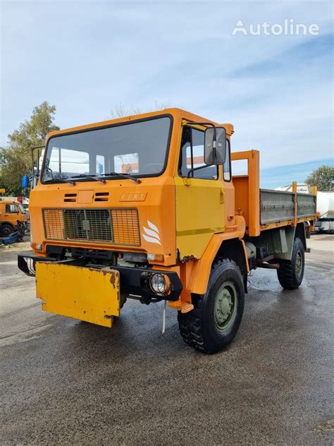 IVECO ACM Flatbed Truck For Sale Italy Cercola Na TW33052