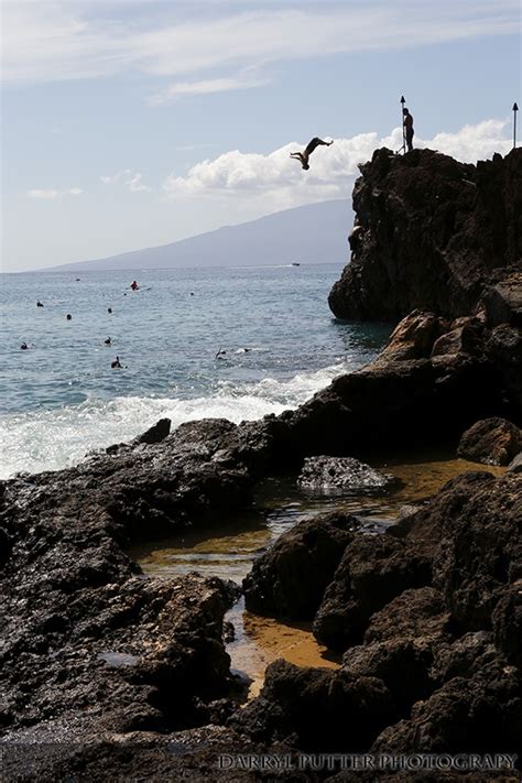 Cliff Jumping Black Rock Beach; Whalers Village; Lahaina; Maui; Hawaii ...