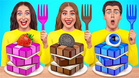 Pink Vs Schwarz Vs Blau Essen Challenge Verr Ckte Mukbang Mit Buntem