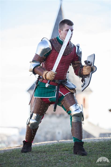 Armored Knight With Falchion Fantasy Armor Armor Arms And Armour