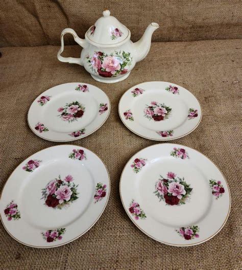 Formalities By Baum Bros Teapot And 4 Plates EstateSales Org