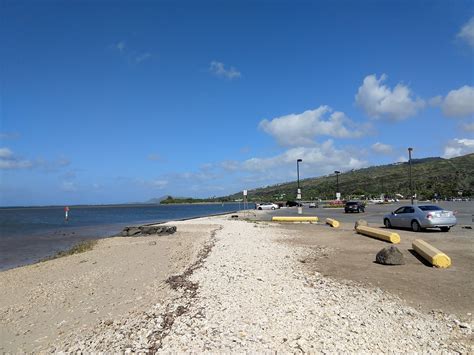 Maunalua Bay Beach Park on the map with photos and reviews🏖️ ...