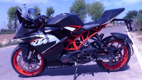 KTM RC 200 VS PULSAR RS 200 YouTube