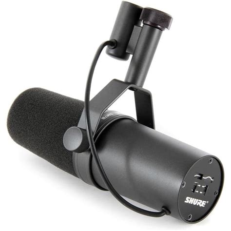 Shure SM7B Broadcast Dynamic Vocal Microphone