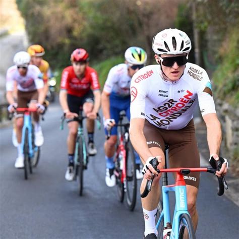 Felix Gall remporte la 4e étape du Tour de Suisse et prend le maillot