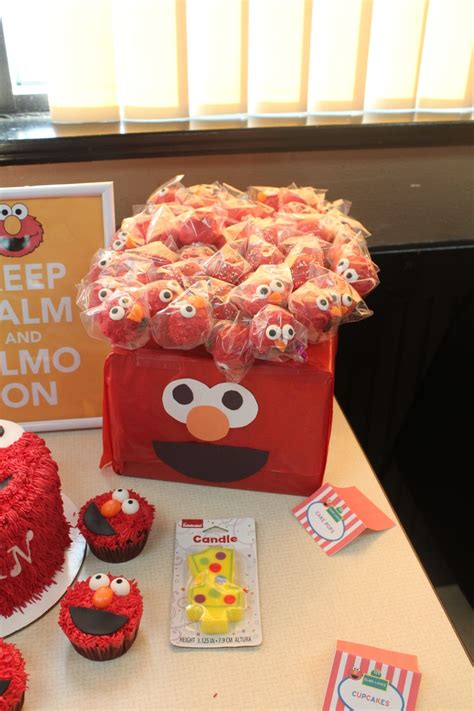 Elmo Themed Cake Pops Elmo Face Red With Sprinkles And Plain Red Wrap Small Box In Red