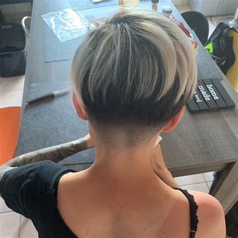 Pin By Tim Noneya On Napes With Images Shaved Pixie Short Hair