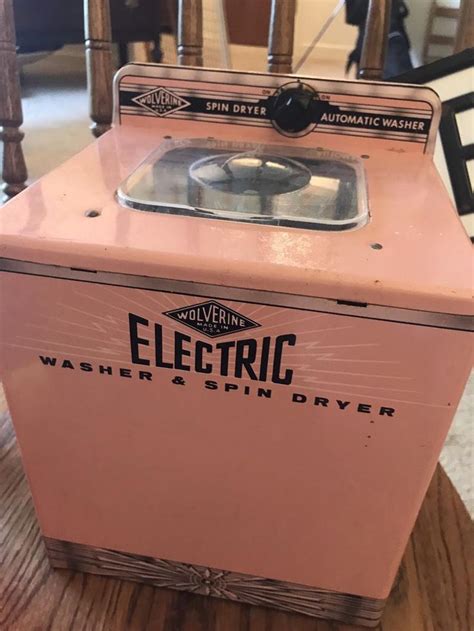 1950s Wolverine Pink Toy Electric Washer And Spin Dryer Etsy Electric
