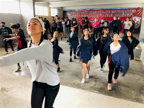 Con VI Concurso De Folclor Internacional Antorcha Demuestra Fortaleza