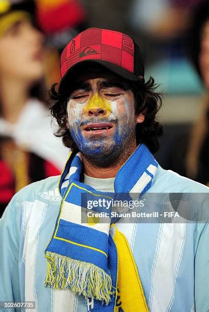 Football Soccer Fan Cries Photos And Premium High Res Pictures Getty