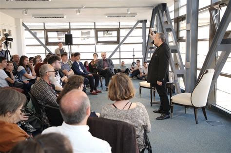 Întâlnire cu Constantin Chiriac și cărțile sale Recital de poezie