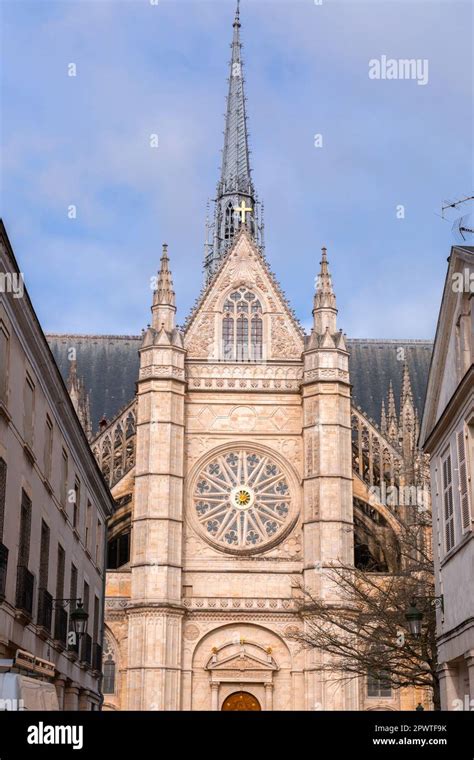 Cathédrale d Orléans cathédrale Sainte Croix d Orléans est une église