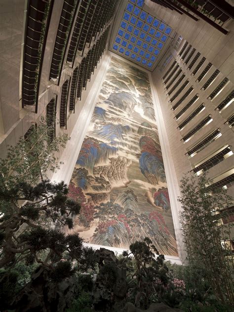 Hong Kong Island Shangri-La Hotel Mural - Macau Lifestyle