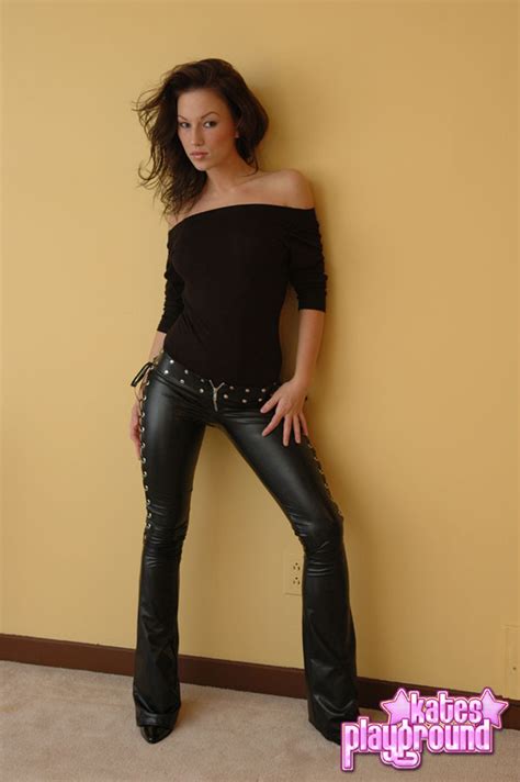 Kate In Leather Pants Stripping To Totally Nude Porn Pictures XXX Photos Sex Images 3460977