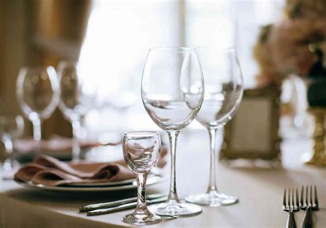 Tips For Glass Placement In Table Setting