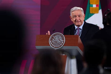 Analiza AMLO vetar la Ley General de Comunicación Social para estados