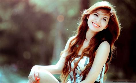 Smile Girl Hd Wallpapers Wallpaper Cave