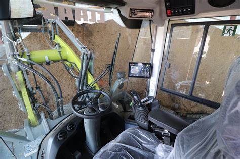 Essai Agro Chargeuse Claas Torion 1511 Le Point Technique