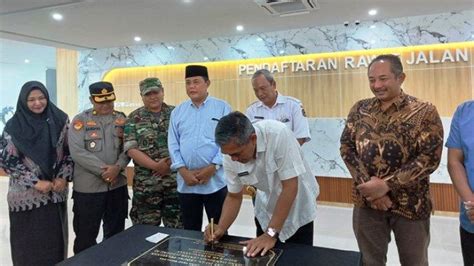 Mengapa Gedung Rawat Jalan RSUD Karanganyar Belum Difungsikan Ini