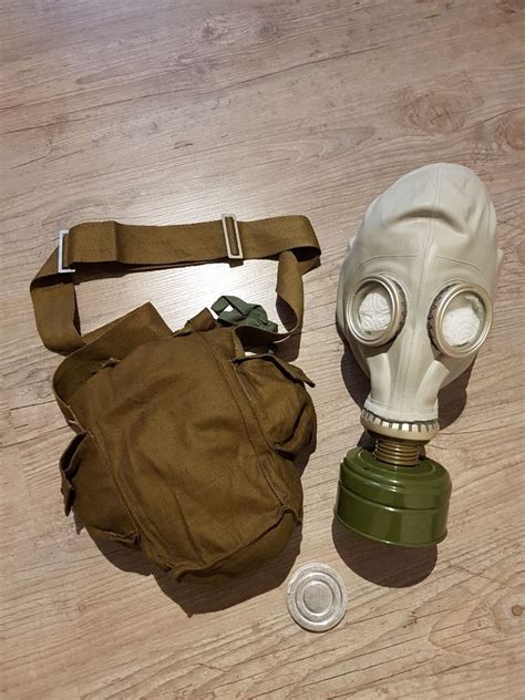 Gasmaske Latex Maske RUS Militär BW Unbenutzt Armee ABC Filter GP5