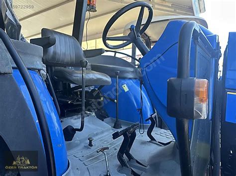 2004 Mağazadan İkinci El New Holland Satılık Traktör 525 000 TL ye