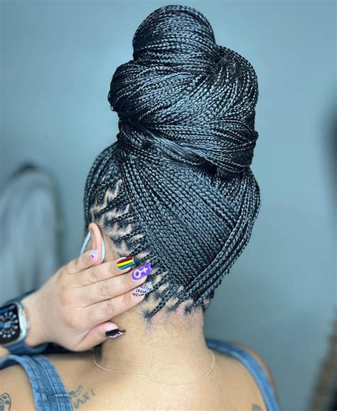 30 Classy And Creative Micro Braids Hairstyles Youll Love Hair Adviser