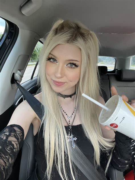 TW Pornstars Linzor Twitter Misa Misa Road Trip 8 50 PM 31