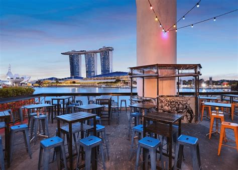 31 rooftop restaurants & bars in Singapore for great views | Honeycombers Singapore