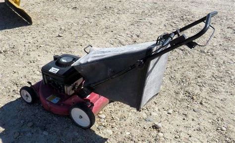 L 1048 Snapper Push Mower Pickett Auction Service