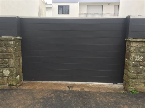 Atelier M Tal Cr Ation Portail Aluminium Noir Volcan Portails