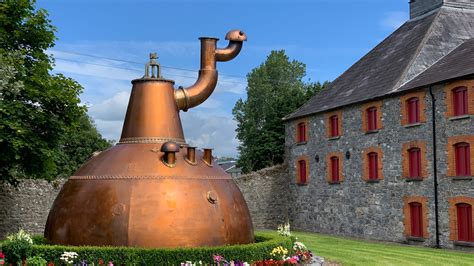 Irish Whiskey Trail 8 Distilleries To Visit In Ireland