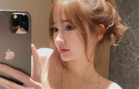 Hot TikToker Với 8 Triệu Người Theo Dõi Khóc Vì Tin Đồn Thất Thiệt Sự Thực Đằng Sau Câu Chuyện